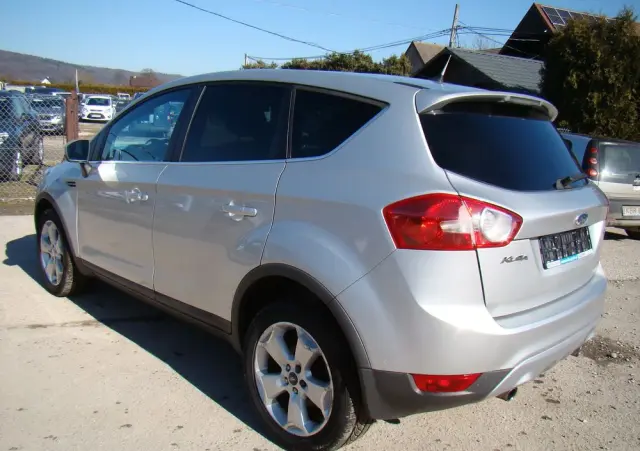 FORD Kuga 2.0 TDCi 4x4 Trend