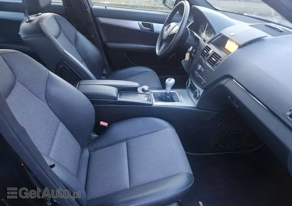 MERCEDES-BENZ Klasa C 200 Kompressor Avantgarde