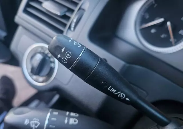 MERCEDES-BENZ Klasa C 200 Kompressor Avantgarde