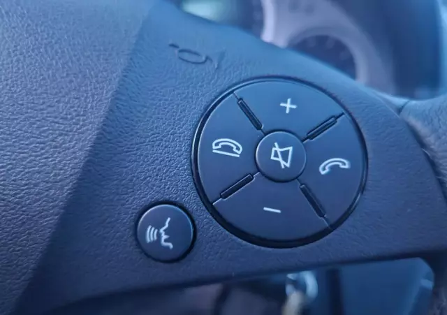 MERCEDES-BENZ Klasa C 200 Kompressor Avantgarde