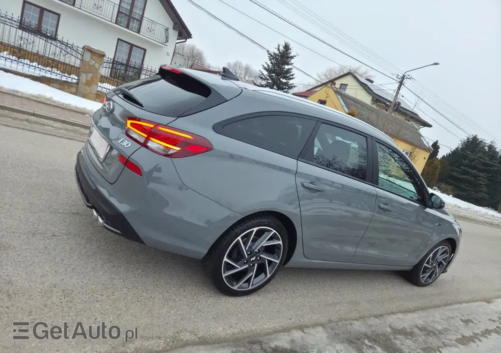 HYUNDAI I30 1.5 T-GDI 48V Executive