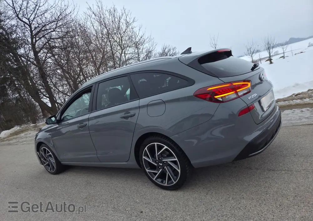 HYUNDAI I30 1.5 T-GDI 48V Executive