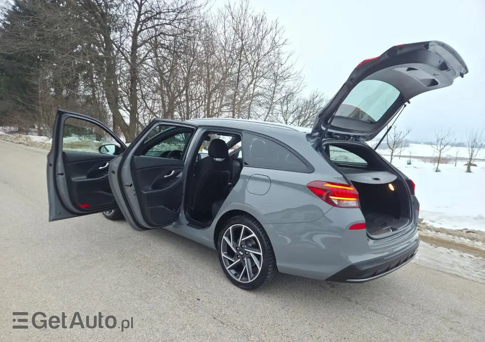 HYUNDAI I30 1.5 T-GDI 48V Executive