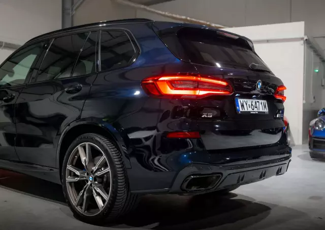 BMW X5 M M50i