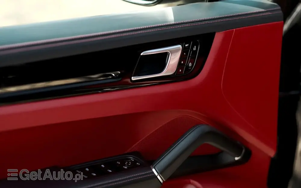 PORSCHE Cayenne Tiptronic S