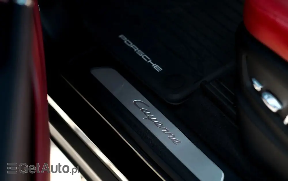 PORSCHE Cayenne Tiptronic S