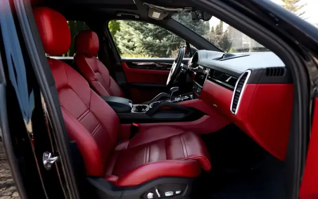 PORSCHE Cayenne Tiptronic S