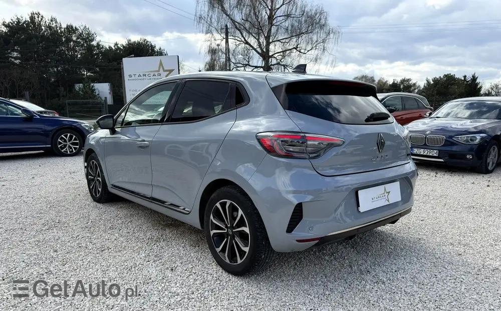 RENAULT Clio 1.6 E-TECH Intens