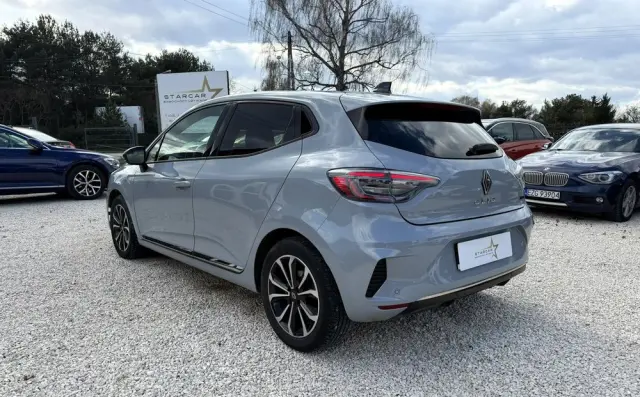 RENAULT Clio 1.6 E-TECH Intens