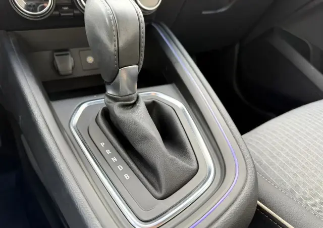 RENAULT Clio 1.6 E-TECH Intens