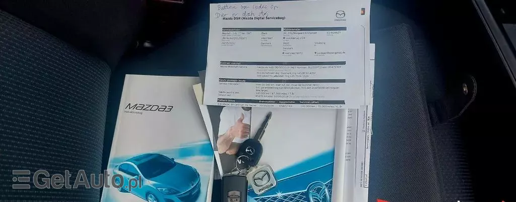 MAZDA 3 