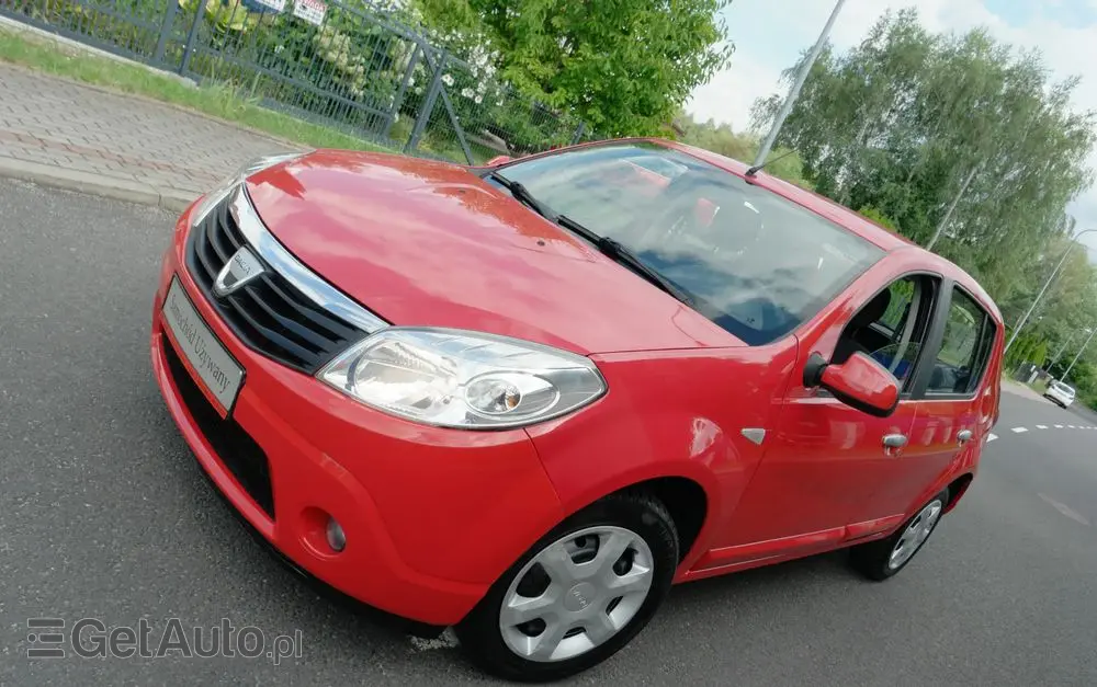 DACIA Sandero 1.6 Laureate