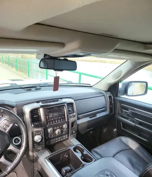 RAM 1500 