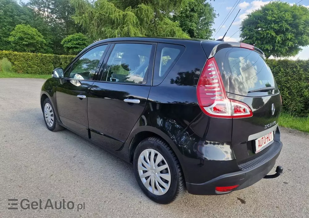 RENAULT Scenic 1.4 16V TCE Expression