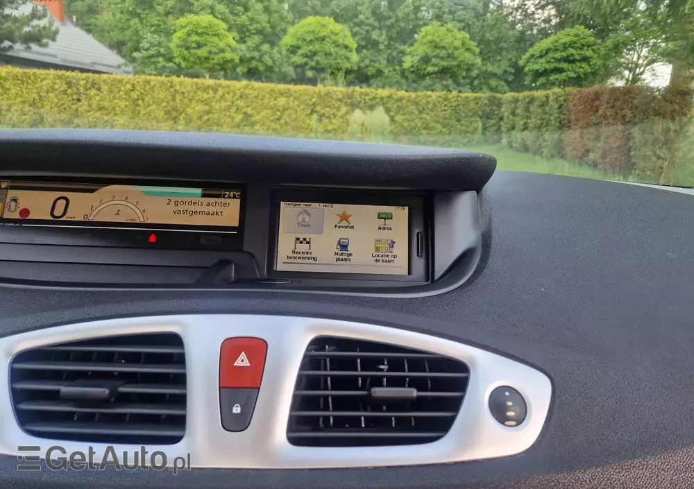 RENAULT Scenic 1.4 16V TCE Expression