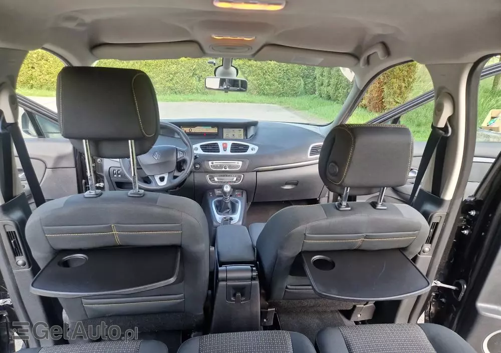 RENAULT Scenic 1.4 16V TCE Expression