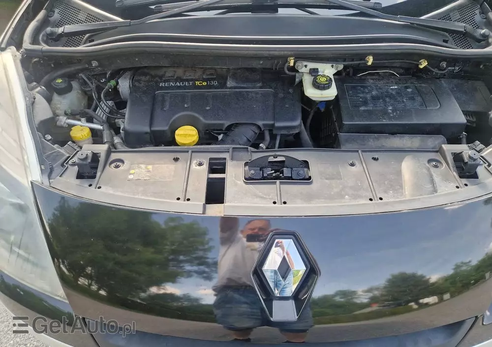 RENAULT Scenic 1.4 16V TCE Expression