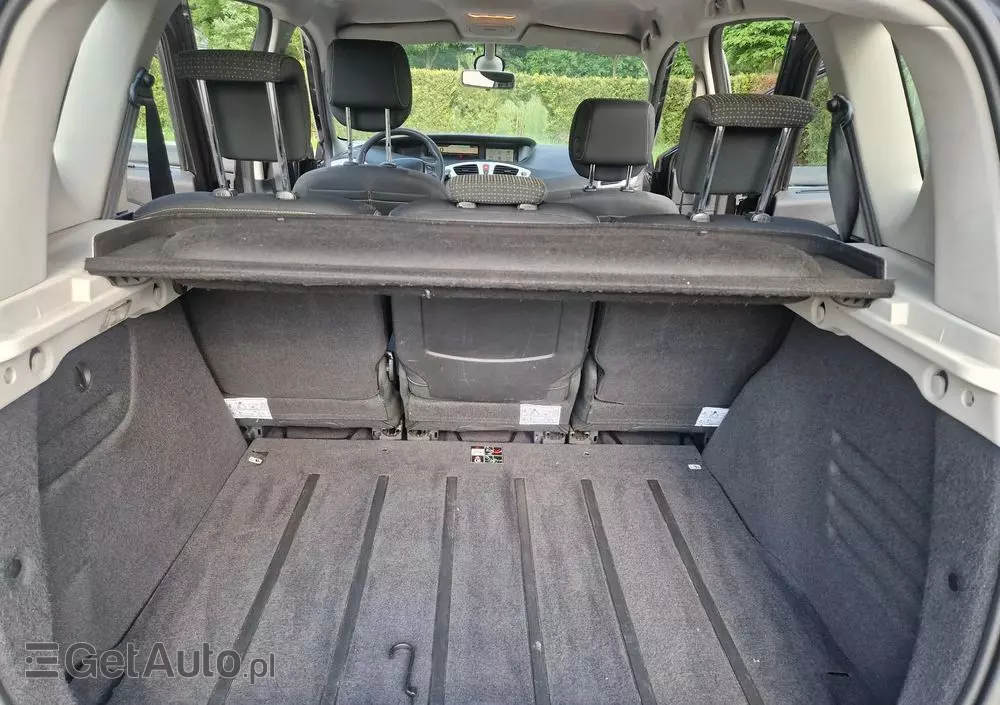 RENAULT Scenic 1.4 16V TCE Expression