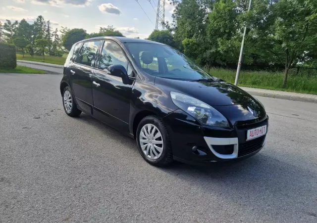 RENAULT Scenic 1.4 16V TCE Expression