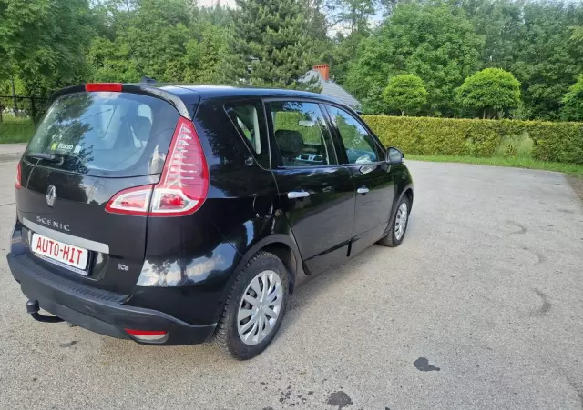 RENAULT Scenic 1.4 16V TCE Expression