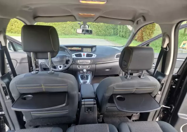 RENAULT Scenic 1.4 16V TCE Expression