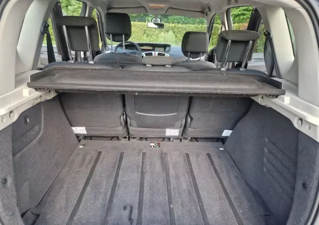 RENAULT Scenic 1.4 16V TCE Expression