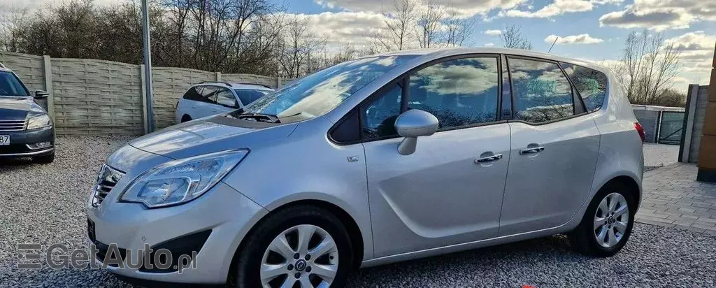 OPEL Meriva 