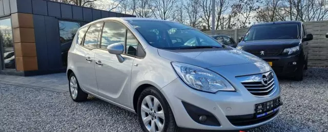 OPEL Meriva 