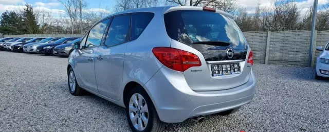 OPEL Meriva 