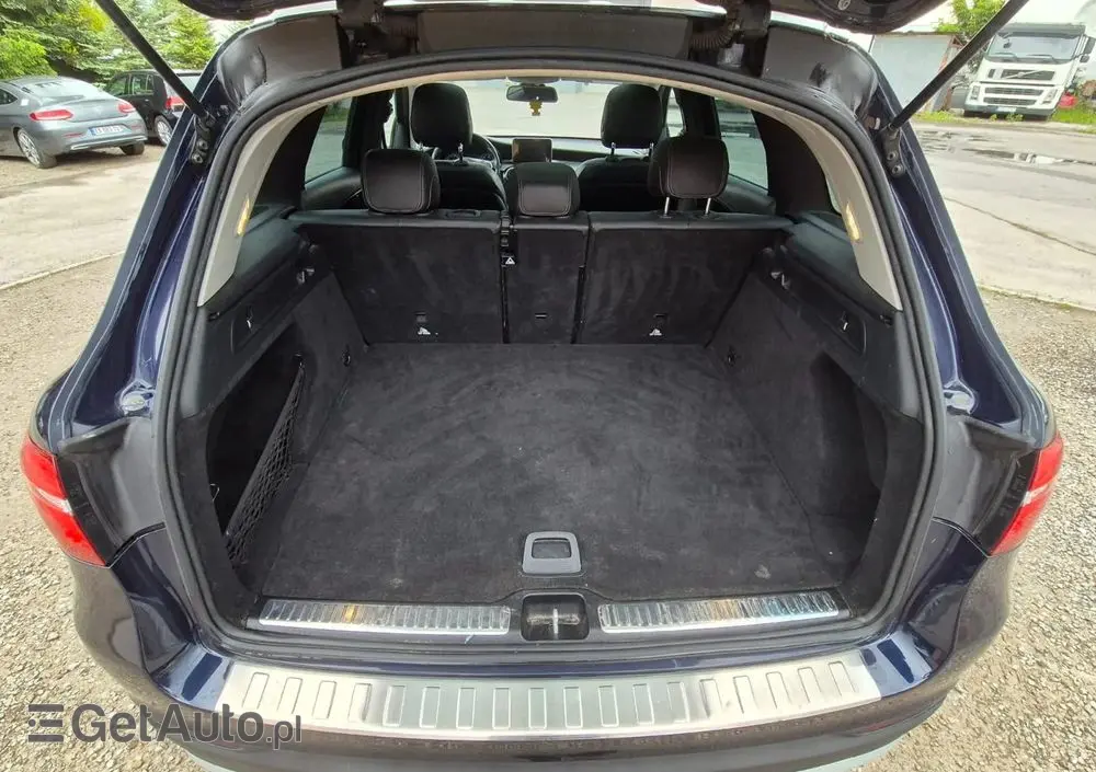 MERCEDES-BENZ GLC 250 d 4Matic 9G-TRONIC