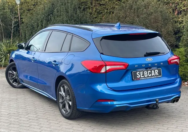 FORD Focus 1.5 EcoBlue Start-Stopp-System ST-LINE X