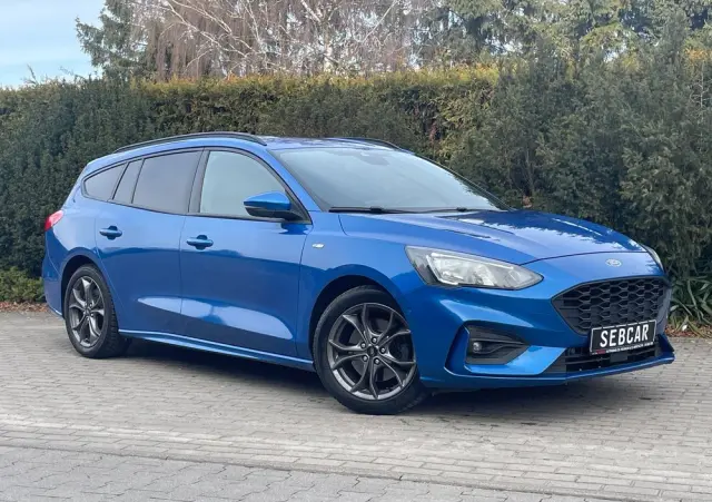 FORD Focus 1.5 EcoBlue Start-Stopp-System ST-LINE X
