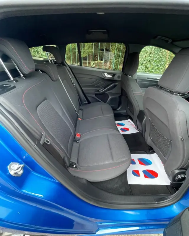 FORD Focus 1.5 EcoBlue Start-Stopp-System ST-LINE X