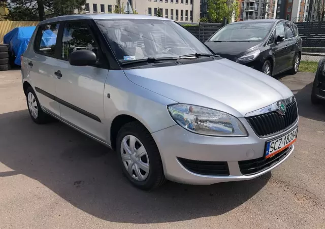 SKODA Fabia 1.2 12V Active
