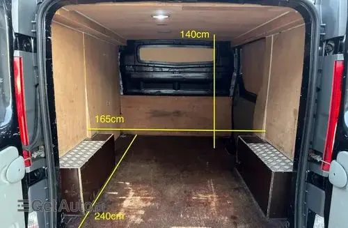 OPEL Vivaro 
