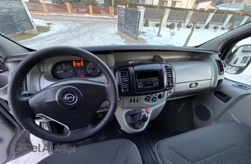 OPEL Vivaro 