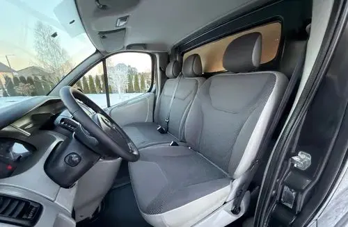 OPEL Vivaro 