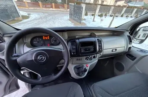 OPEL Vivaro 