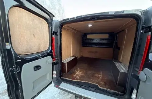OPEL Vivaro 
