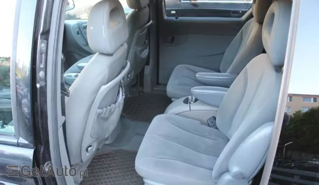 CHRYSLER Voyager 2.5 CRD TD (143 KM)
