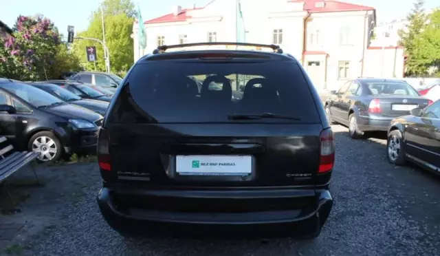CHRYSLER Voyager 2.5 CRD TD (143 KM)