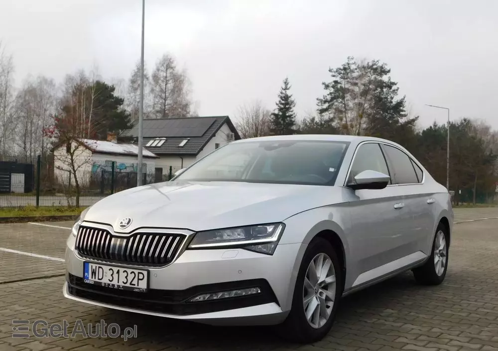 SKODA Superb 1.5 TSI Style DSG