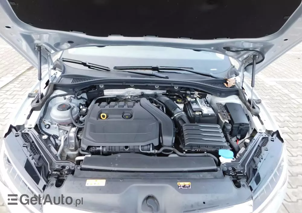 SKODA Superb 1.5 TSI Style DSG