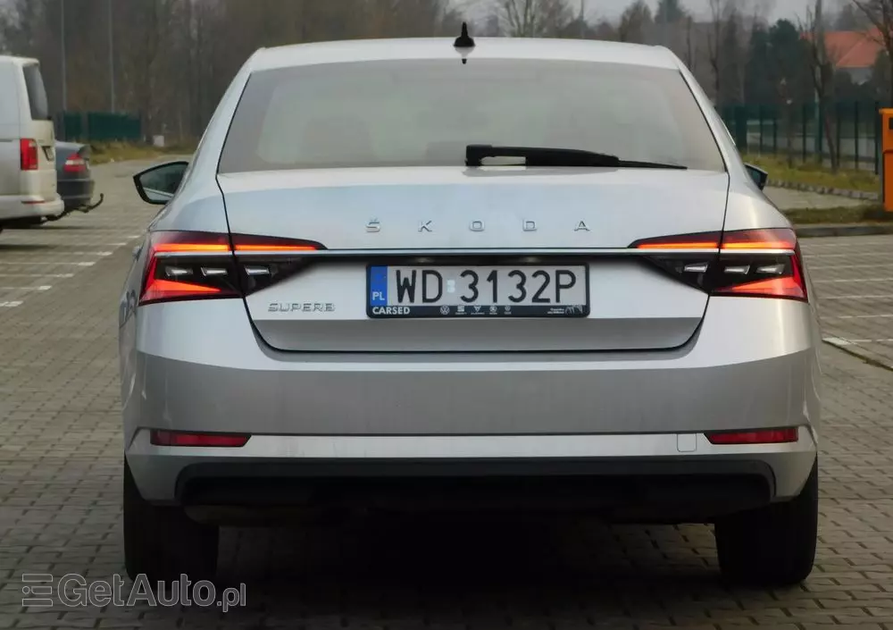 SKODA Superb 1.5 TSI Style DSG