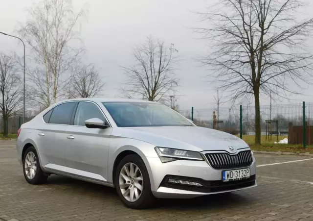 SKODA Superb 1.5 TSI Style DSG