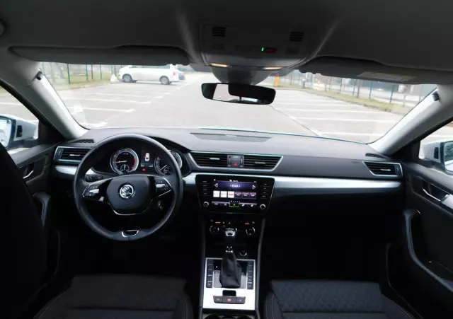 SKODA Superb 1.5 TSI Style DSG