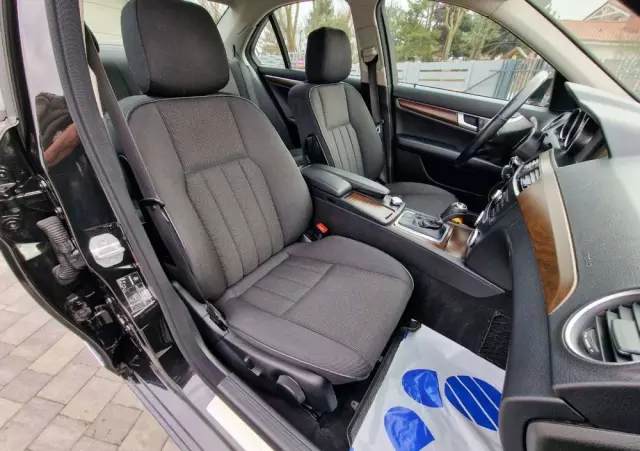 MERCEDES-BENZ Klasa C 