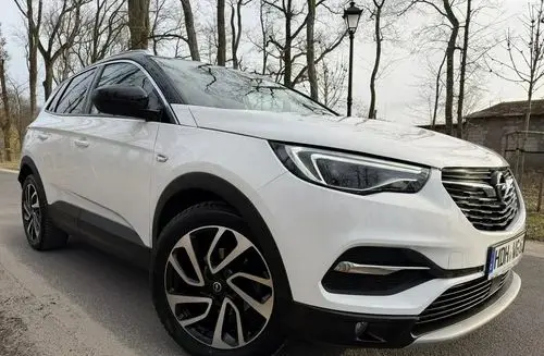 OPEL Grandland 