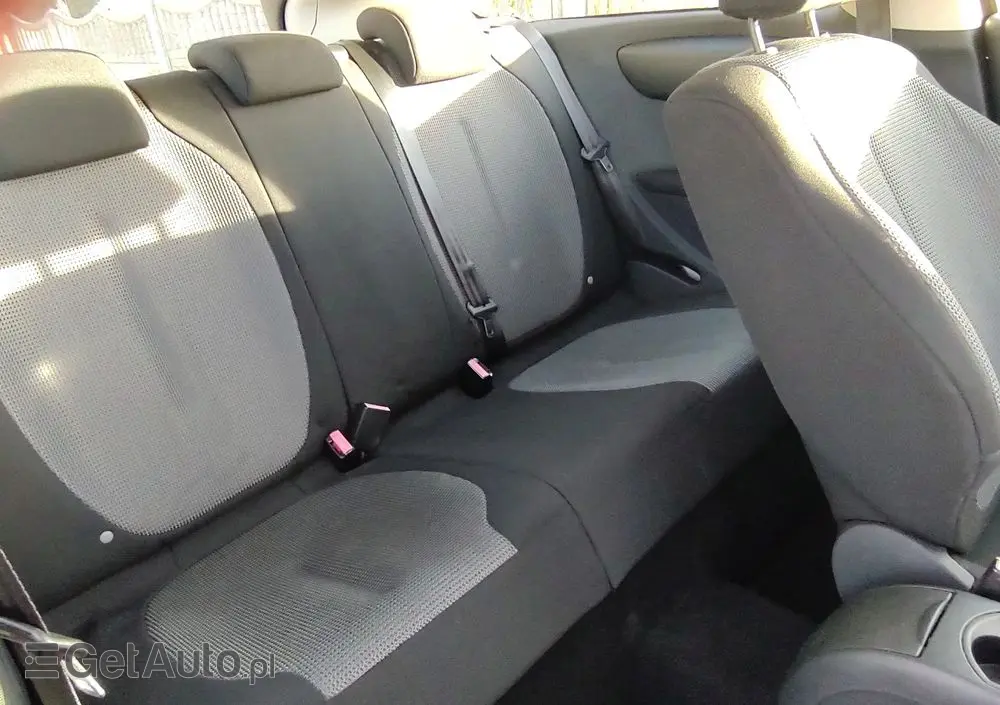 CITROËN C4 Coupe 1.6 16V VTR