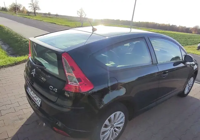 CITROËN C4 Coupe 1.6 16V VTR